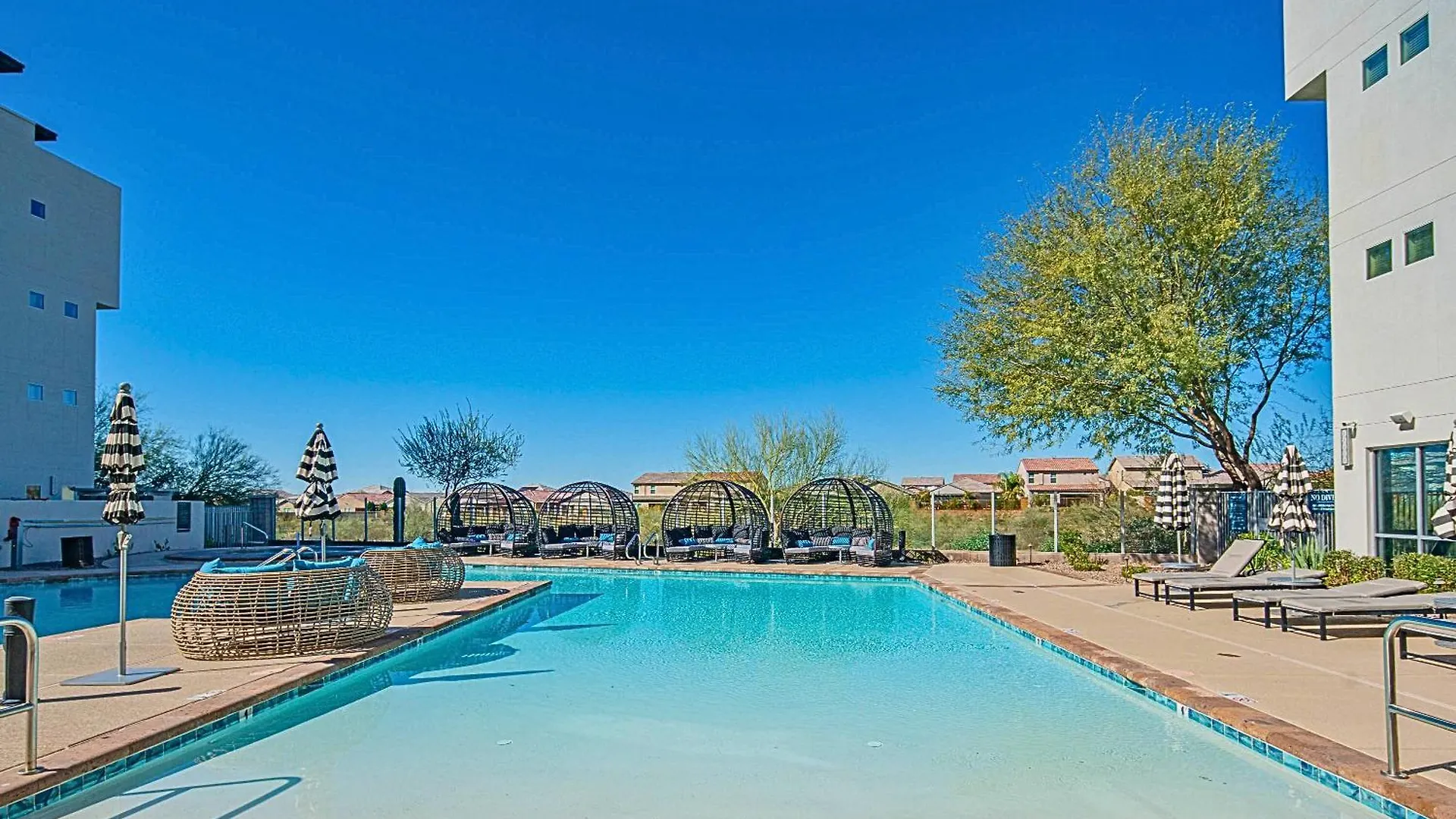 Shopping & Dining Dist-Resort Pool-Views-King Bed S439 Scottsdale 0*,  Stati Uniti